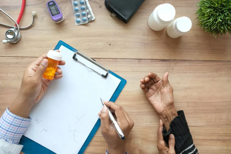 Polypharmacy and Gabapentin: A Practical Guide to Drug Interactions Beyond the Obvious Ones